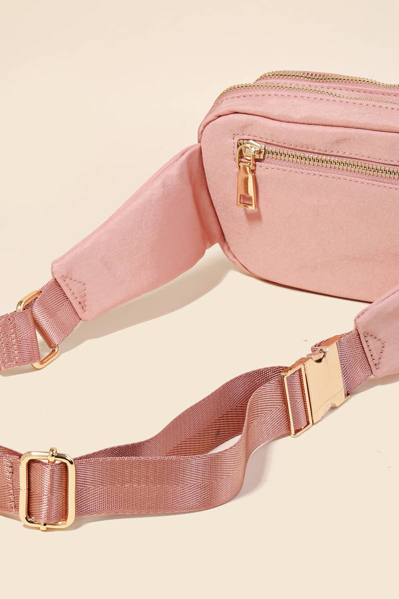 Stylish Triple Pocket Hip Bag for Convenient Storage