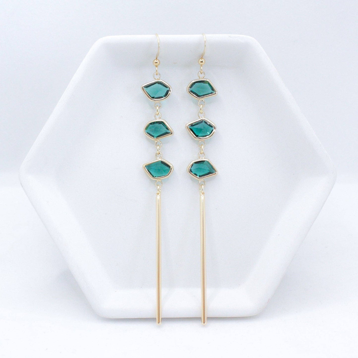Bali-Ali Earrings Emerald in 18k Gold Plated Design