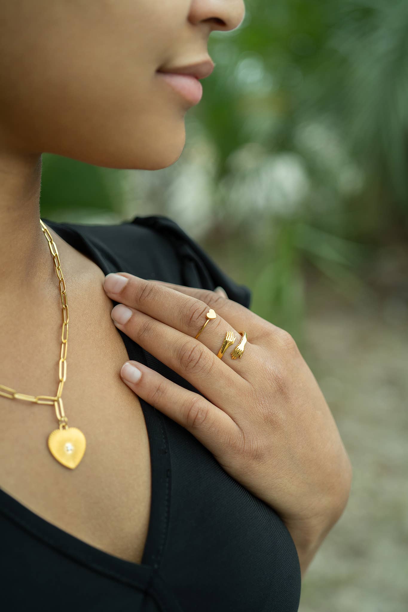 Radiant 18K Gold Paperclip Chain Necklace with Heart Pendant