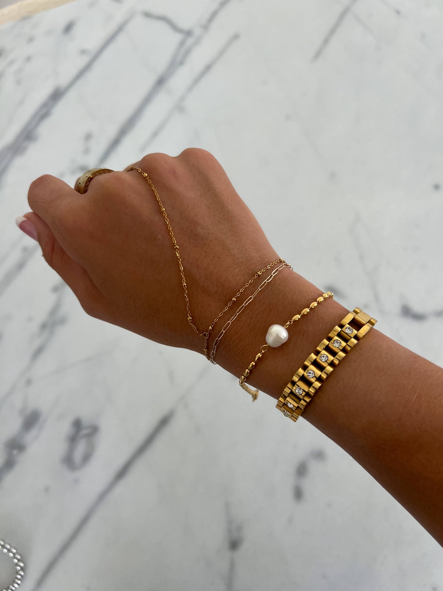 Elegant Water Resistant Pearl Bracelet for Any Occasion