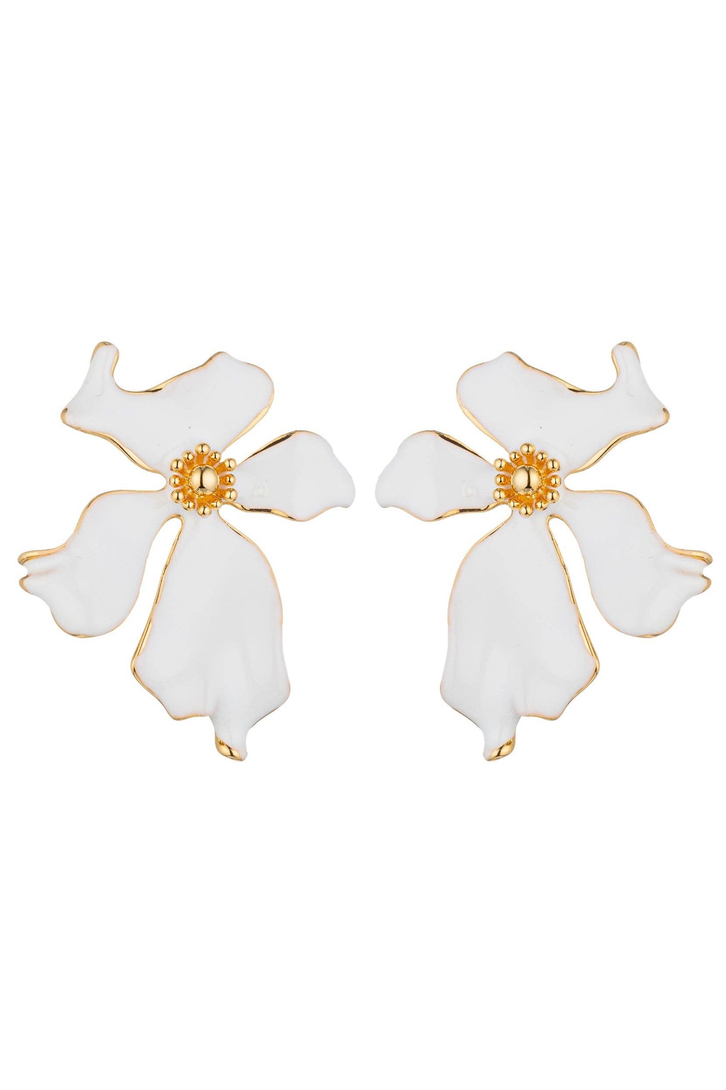 Zoey White Flower Earring for Elegant Everyday Wear
