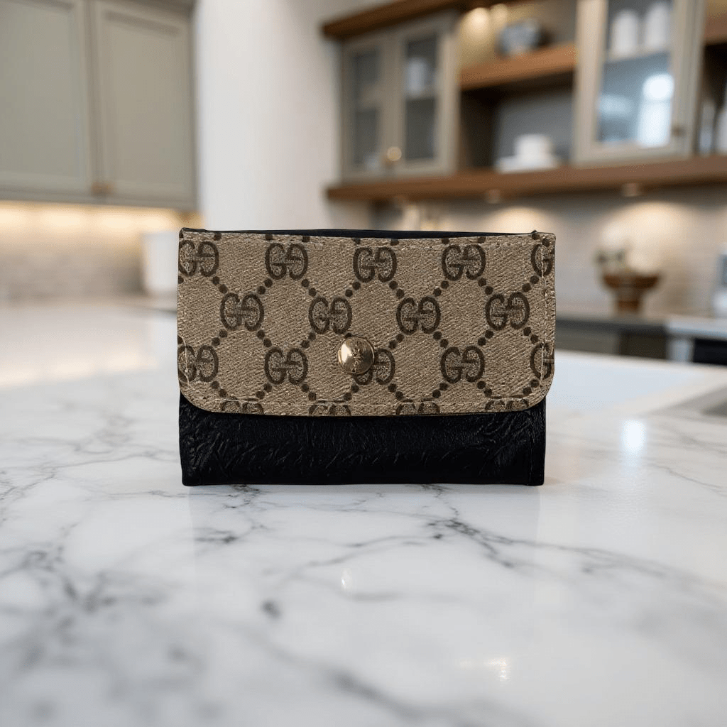 Tessa Wallet In Leather | Upcycled Gucci
