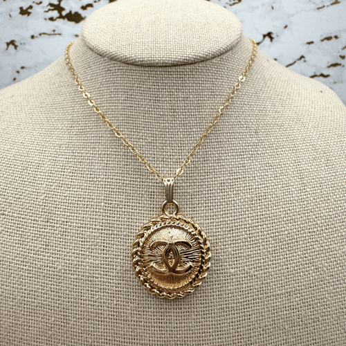 14k Gold Emblem Flat Cable Chain Necklace