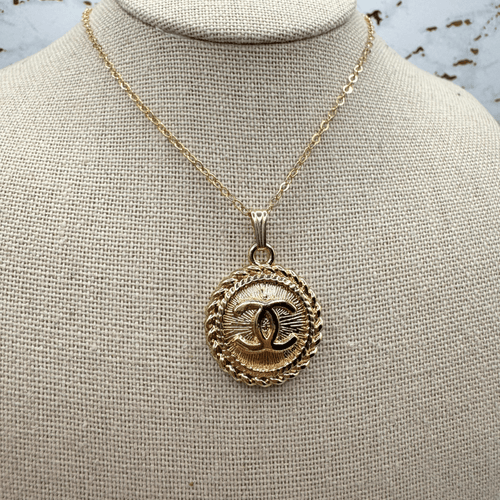 14k Gold Emblem Flat Cable Chain Necklace