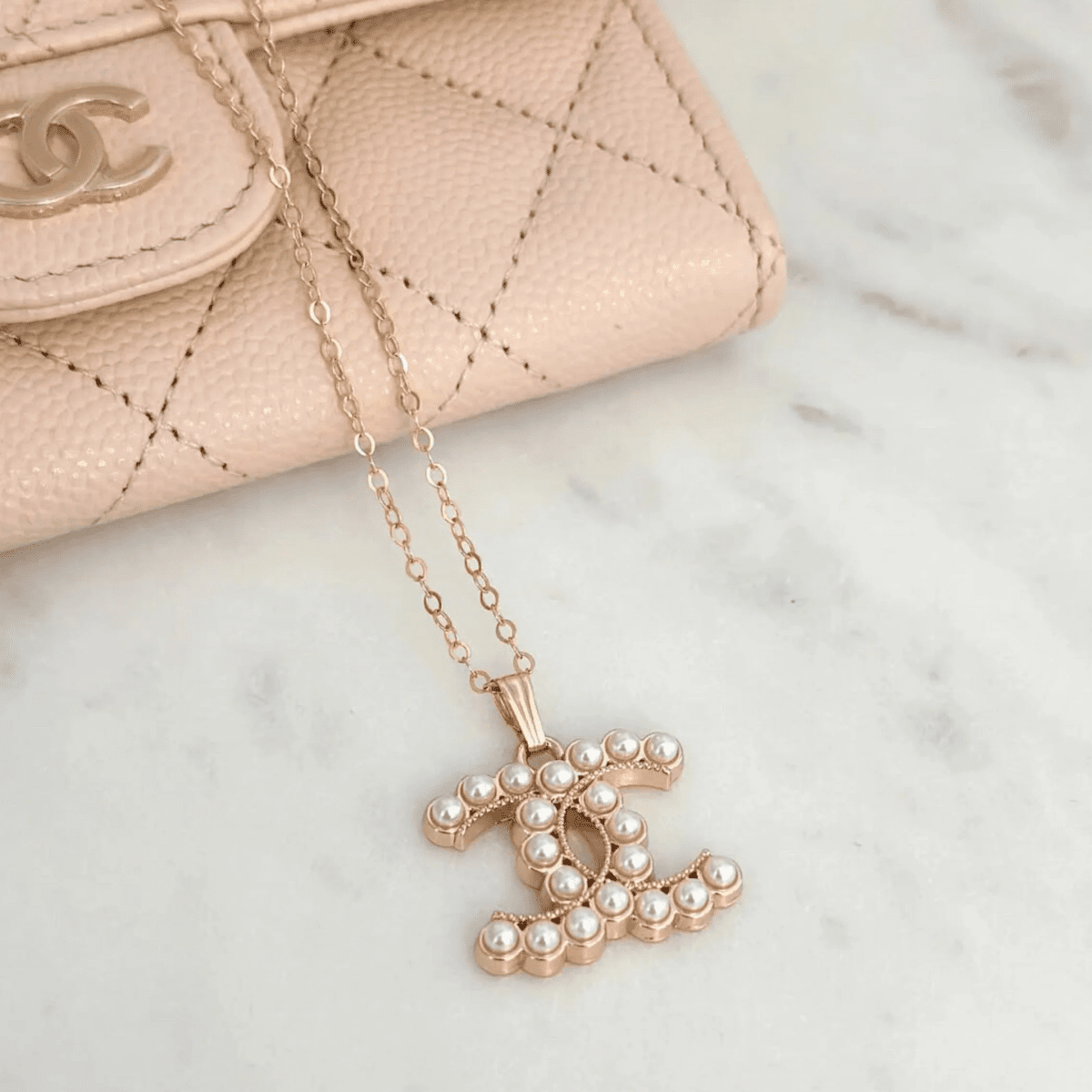 14k Gold Flat Cable Pearl Pendant Necklace