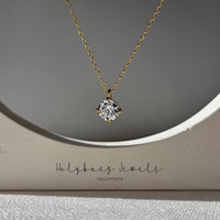 SOLITAIRE ROUND CUT CRYSTAL PENDANT NECKLACE: 18K GOLD
