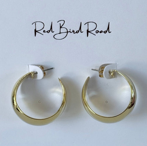 Angie Vintage Hoop Earrings: Yellow Gold / Medium