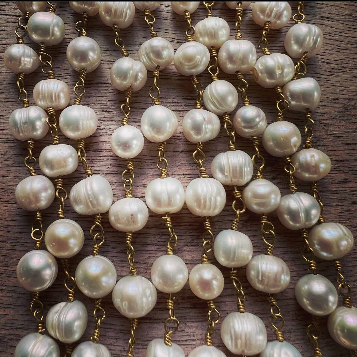 Dressage Pearl and Black Stones Necklace