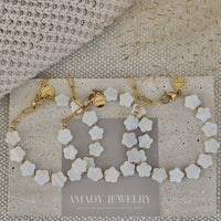 Flower Clover Shell Pearl Bracelet Layering Bracelet Style