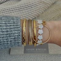 Flower Clover Shell Pearl Bracelet Layering Bracelet Style