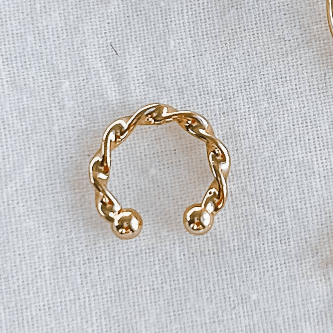 Ford Ear Cuff: Twist