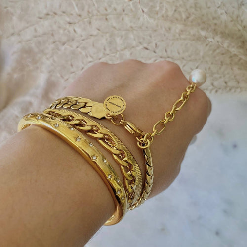 Gina 18K Gold Plated Figaro Chain Bracelet With Pearl Charm