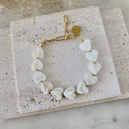 Harper Heart Shaped Pearl Shell Bracelet for Elegant Style