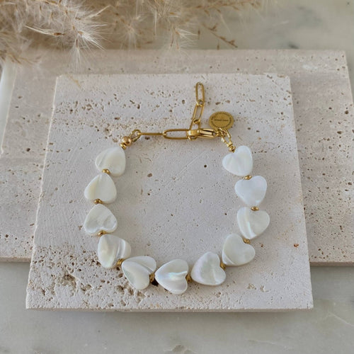 Harper Heart Shaped Pearl Shell Bracelet for Elegant Style