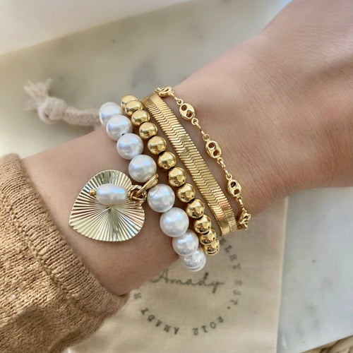 Love The Water Freshwater Pearl Gold Heart Charmed Bracelet Coquette