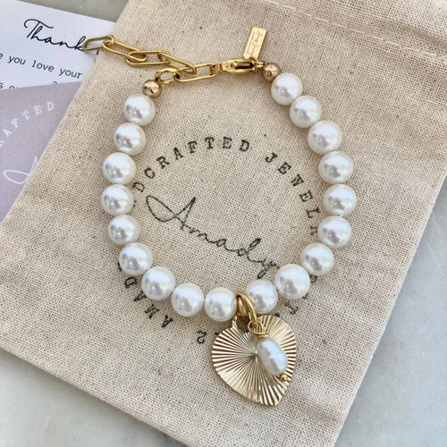 Love The Water Freshwater Pearl Gold Heart Charmed Bracelet Coquette
