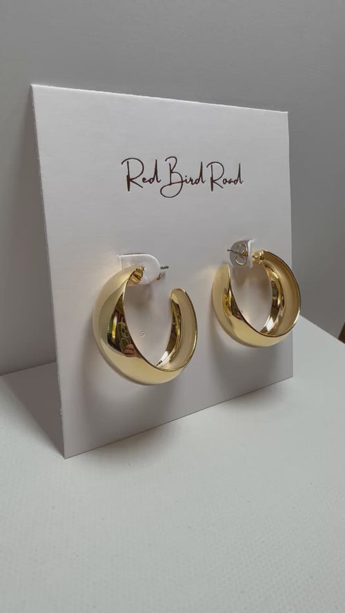 Angie Vintage Hoop Earrings: Yellow Gold / Medium
