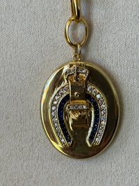 Rhinestone Cowgirl : Sapphire Stones